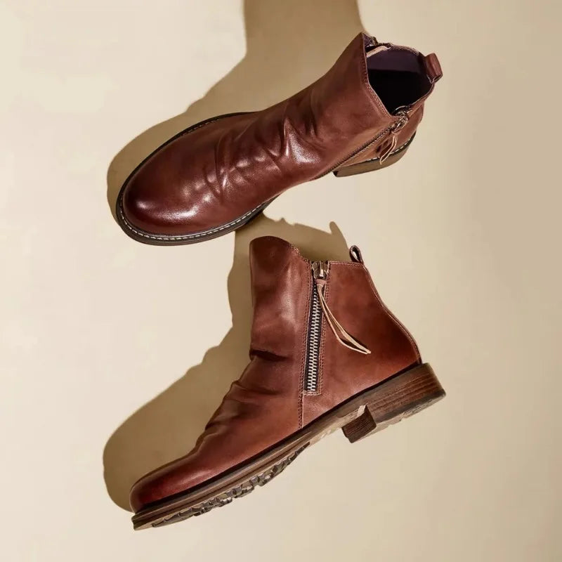 Grant Hale Leather Chelsea Boots